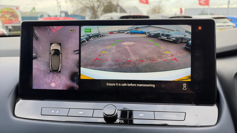 Nissan Qashqai 1.3 DiG-T MH 158 Tekna 5dr Xtronic Petrol Hatchback